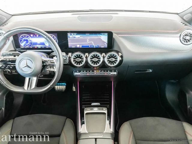 Mercedes-Benz EQA 350 4MATIC AMG Line