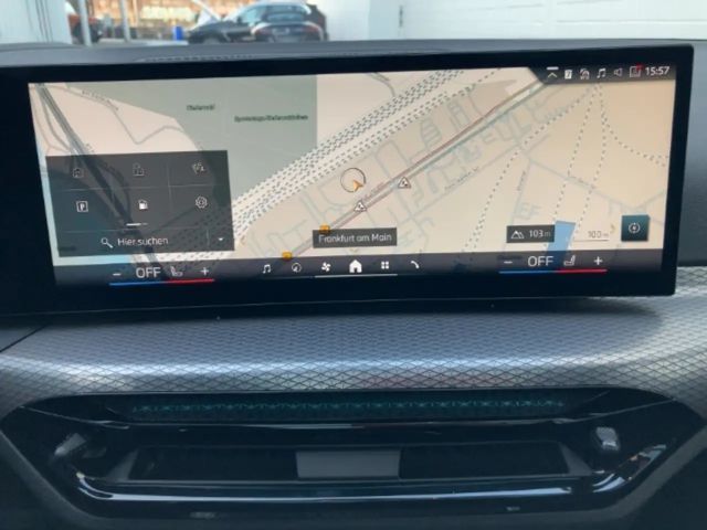 BMW 330 330e M-Sport xDrive