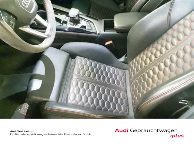 Audi RS4 Avant Quattro