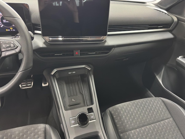 Volkswagen T-Roc 1.5 eTSI DSG R-Line