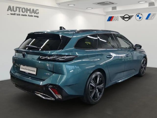 Peugeot 308 Aut., Navi, Matrix LED, Panoramadach, Leder, Sound