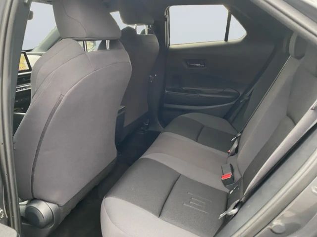 Toyota C-HR Hybride Team D