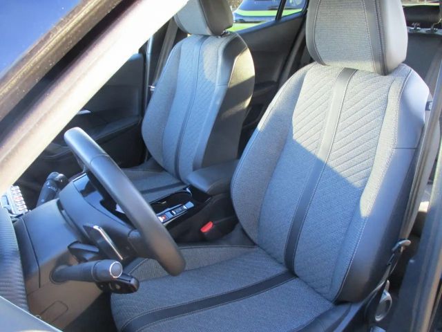 Peugeot 2008 Allure Pack