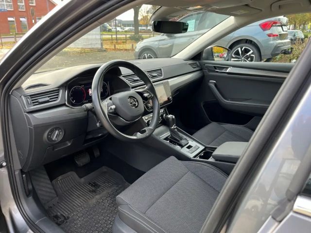 Skoda Superb 2.0 TDI Combi Style Style