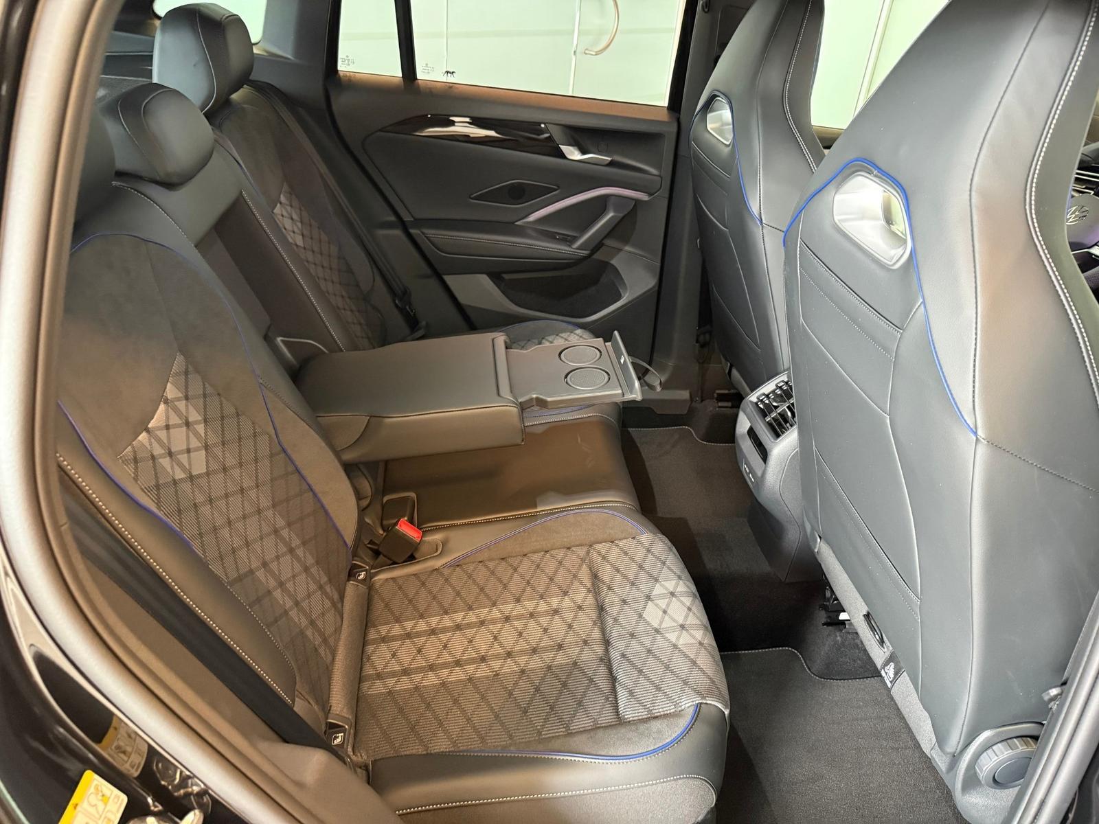 Volkswagen Tiguan 1.5 TSI R-Line eHybrid