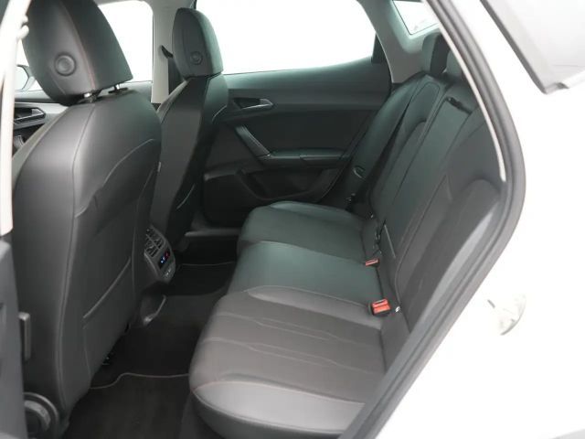 Cupra Formentor NAVI VIRT AHK ACC CARPLAY LEDER SHZ