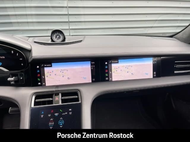 Porsche Taycan S Turbo