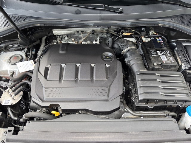 Volkswagen Tiguan Tiguan R-Line 2.0 l TDI SCR DSG AHK, Navi, Blac...