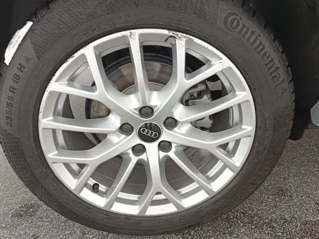 Audi Q3 TFSI intense 110 kW