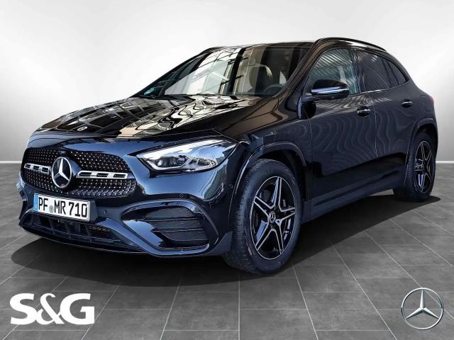 Mercedes-Benz GLA 200 AMG Line