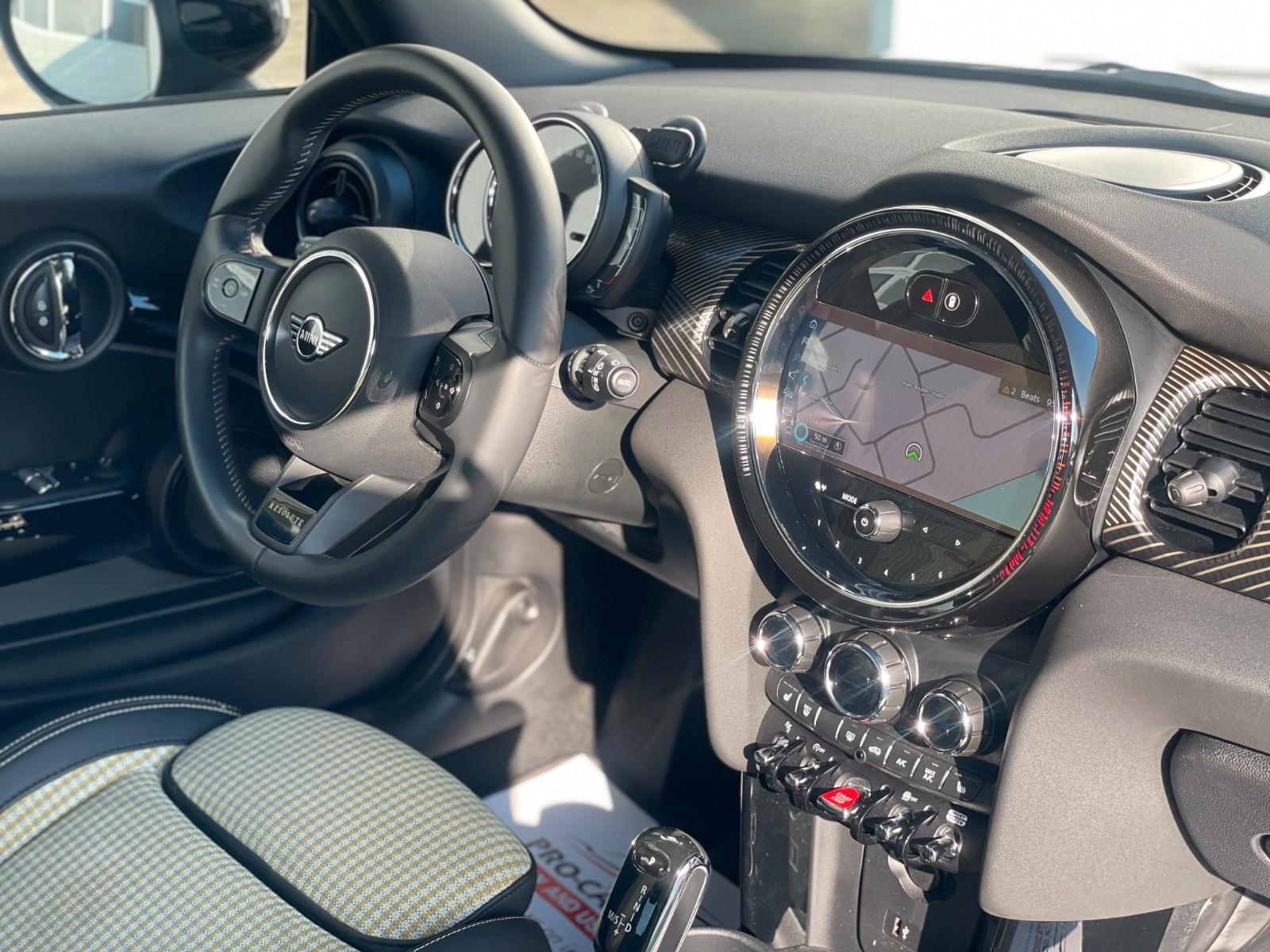 MINI Cooper *R E S O L U T E*  * E D I T I O N*