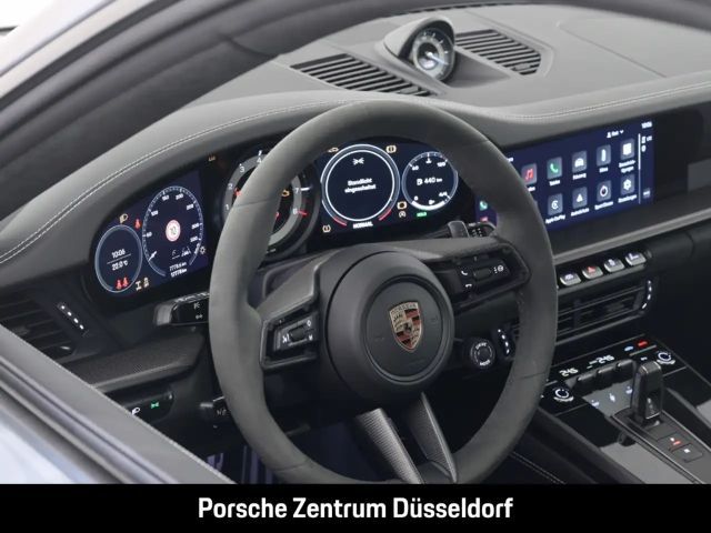 Porsche 992 4 Carrera Coupé GTS