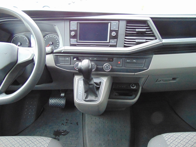 Volkswagen Caravelle Lang