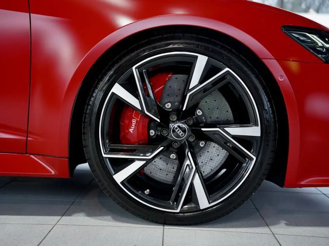 Audi RS6 Avant Quattro