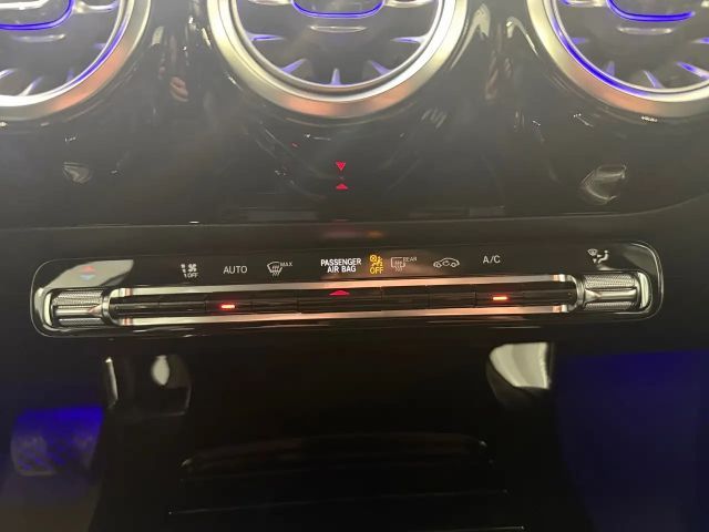 Mercedes-Benz A 180 Hatchback