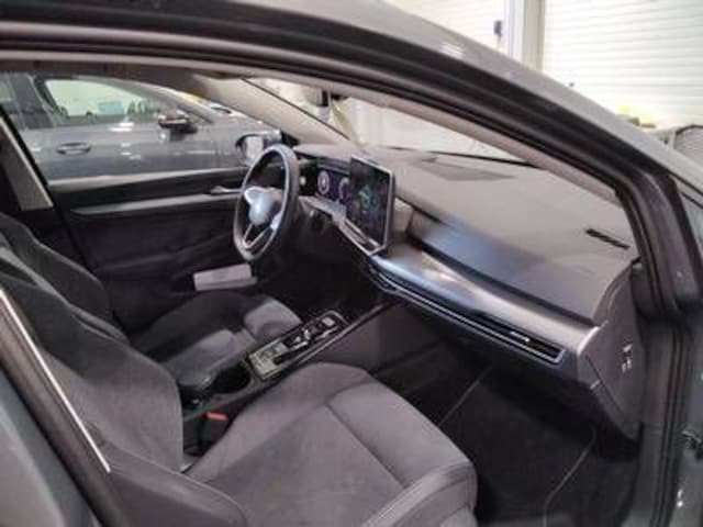 Volkswagen Golf DSG Style eHybrid