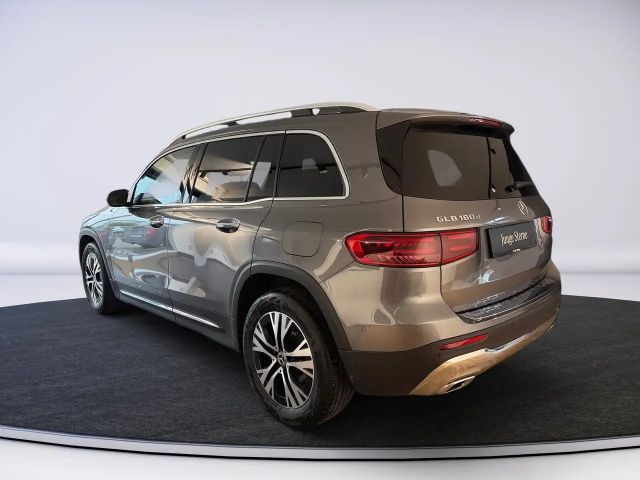 Mercedes-Benz GLB 180 GLB 180 d
