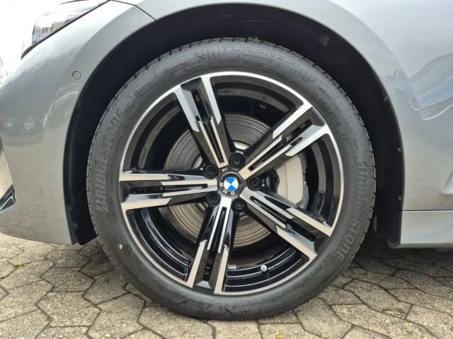BMW 330 330i M-Sport Touring xDrive