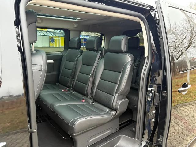 Citroën Spacetourer Shine