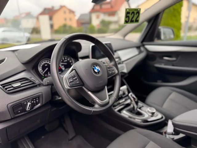 BMW 218 PDC LED-SCHEINWERFER NAVI