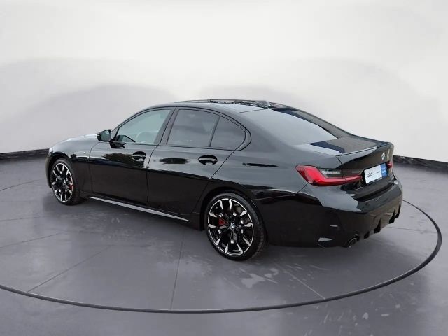 BMW 320 320d M-Sport Sedan xDrive