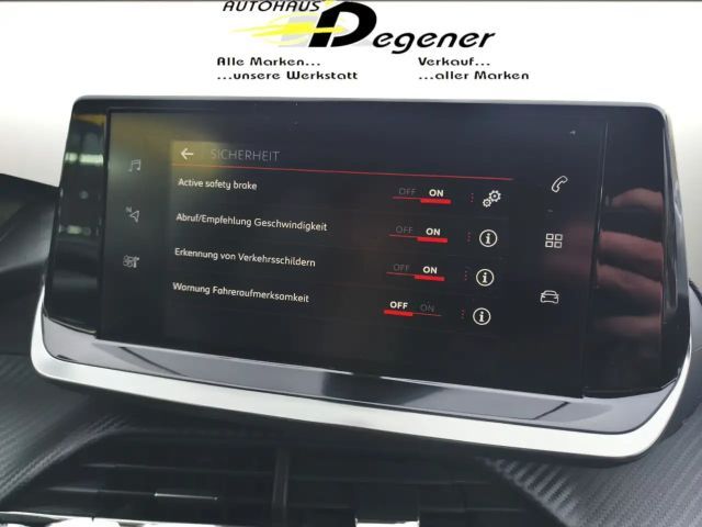 Peugeot 208 / LED / Allwetter / Kamera / Isofix / Navi