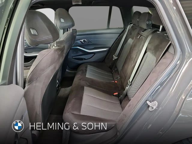 BMW 330 330d M-Sport Touring xDrive