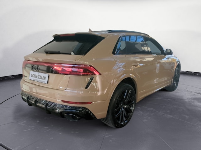 Audi RS Q8 Performance Quattro