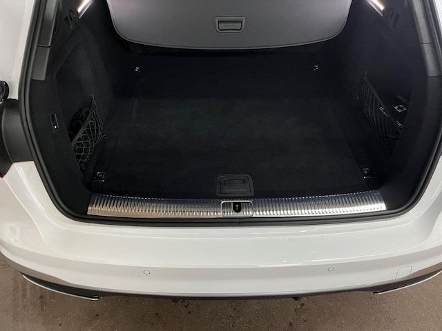 Audi A4 40 TDI Avant S-Line S-Tronic