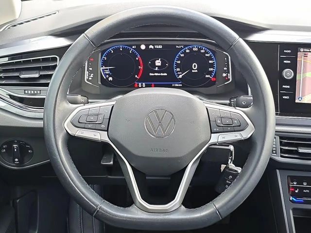 Volkswagen Polo Style