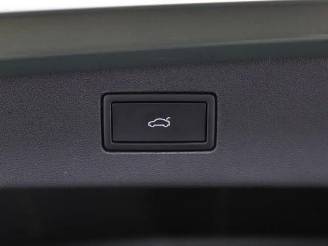 Volkswagen Tiguan 2.0 TDI DSG IQ.Drive R-Line