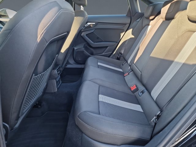 Audi A3 30 TFSI S-Tronic Sedan