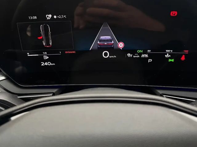 Audi A6 40 TDI Avant S-Line S-Tronic