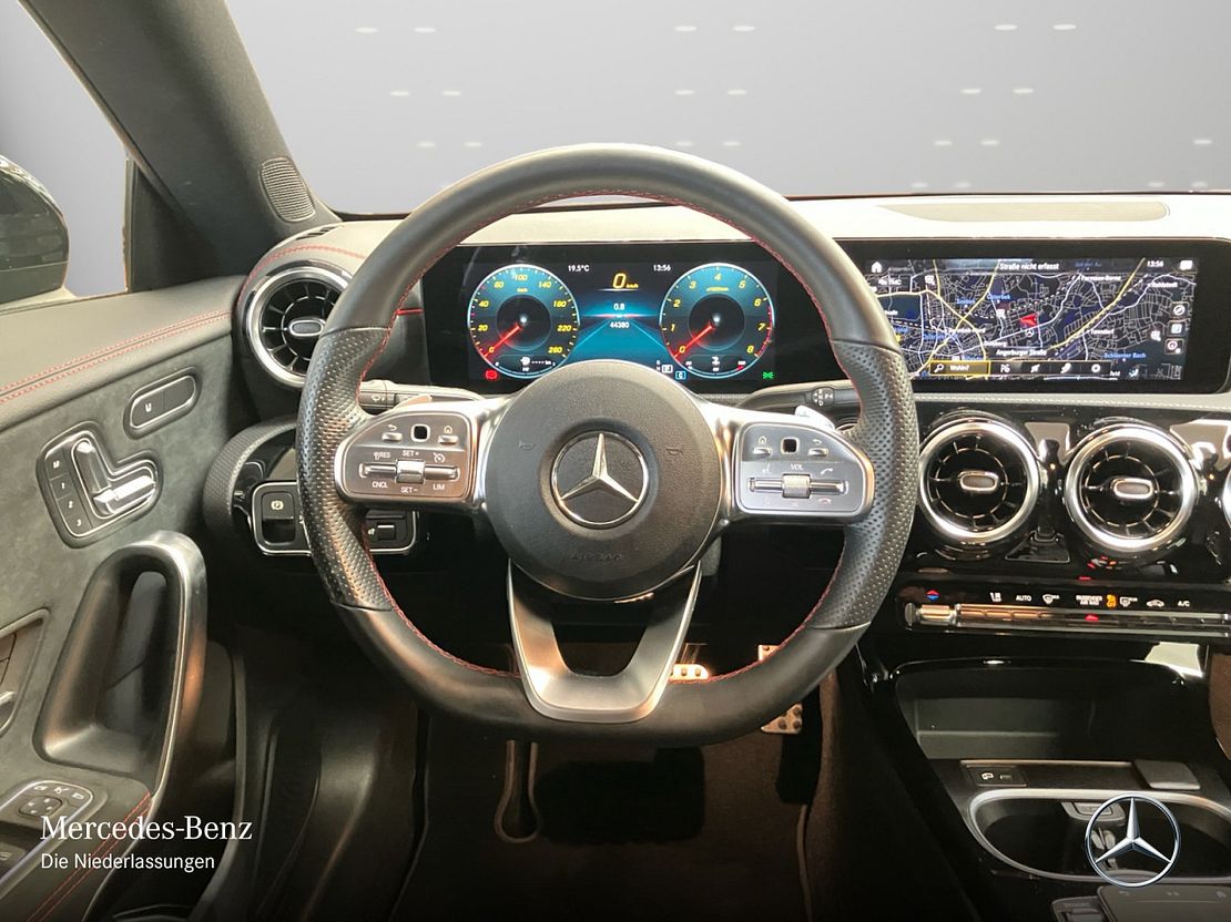 Mercedes-Benz CLA 200 Shooting Brake