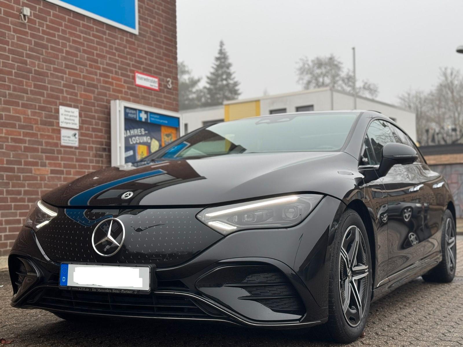 Mercedes-Benz EQE 350 Sedan