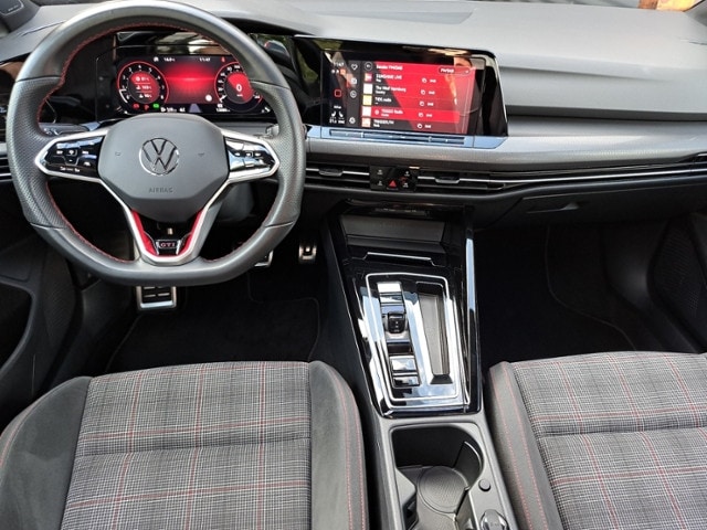 Volkswagen Golf 2.0 TSI DSG GTI