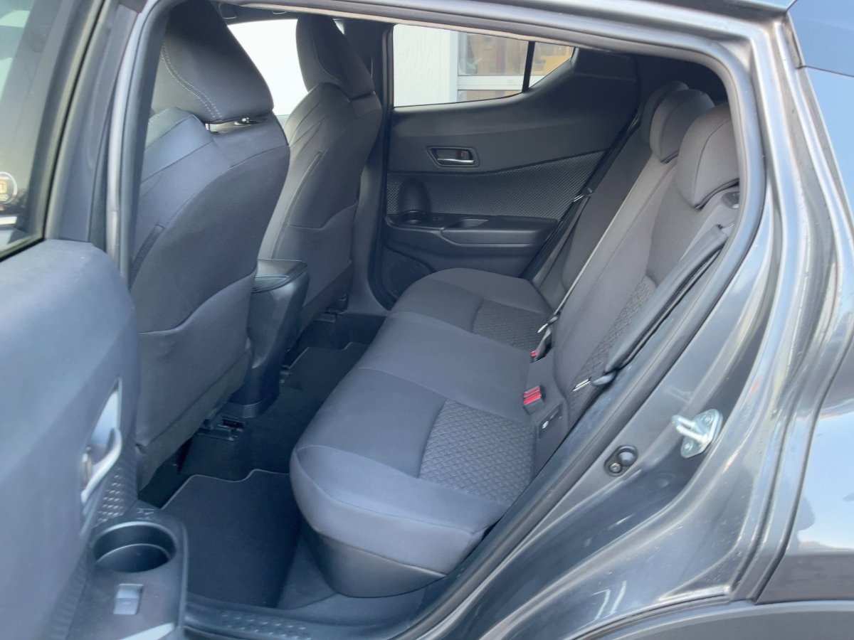 Toyota C-HR 5-deurs Team D