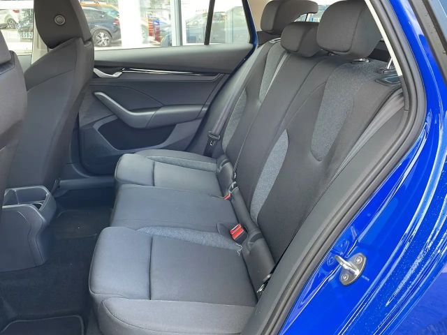 Skoda Octavia Essence TSI