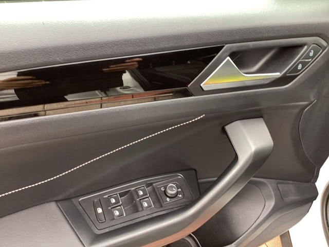 Volkswagen T-Roc 1.0 TSI R-Line