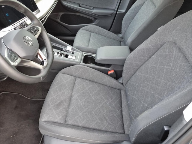 Volkswagen Golf DSG Golf VIII Life Variant