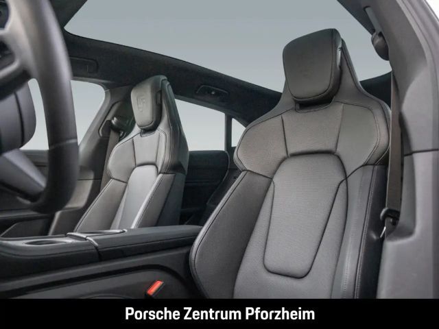 Porsche Taycan Black Edition Sport Turismo