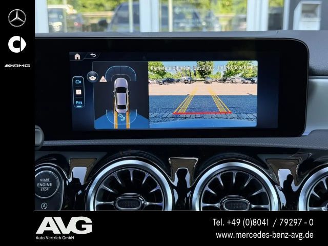 Mercedes-Benz A 200 AMG Line