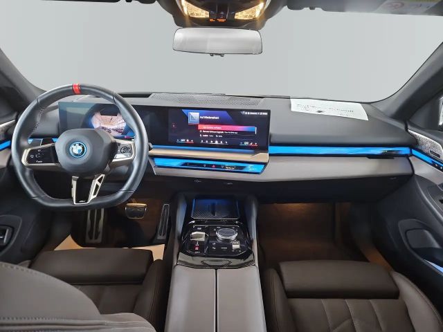 BMW i5 M-Sport M60 Touring xDrive