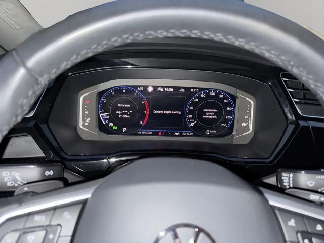 Volkswagen Touran DSG R-Line