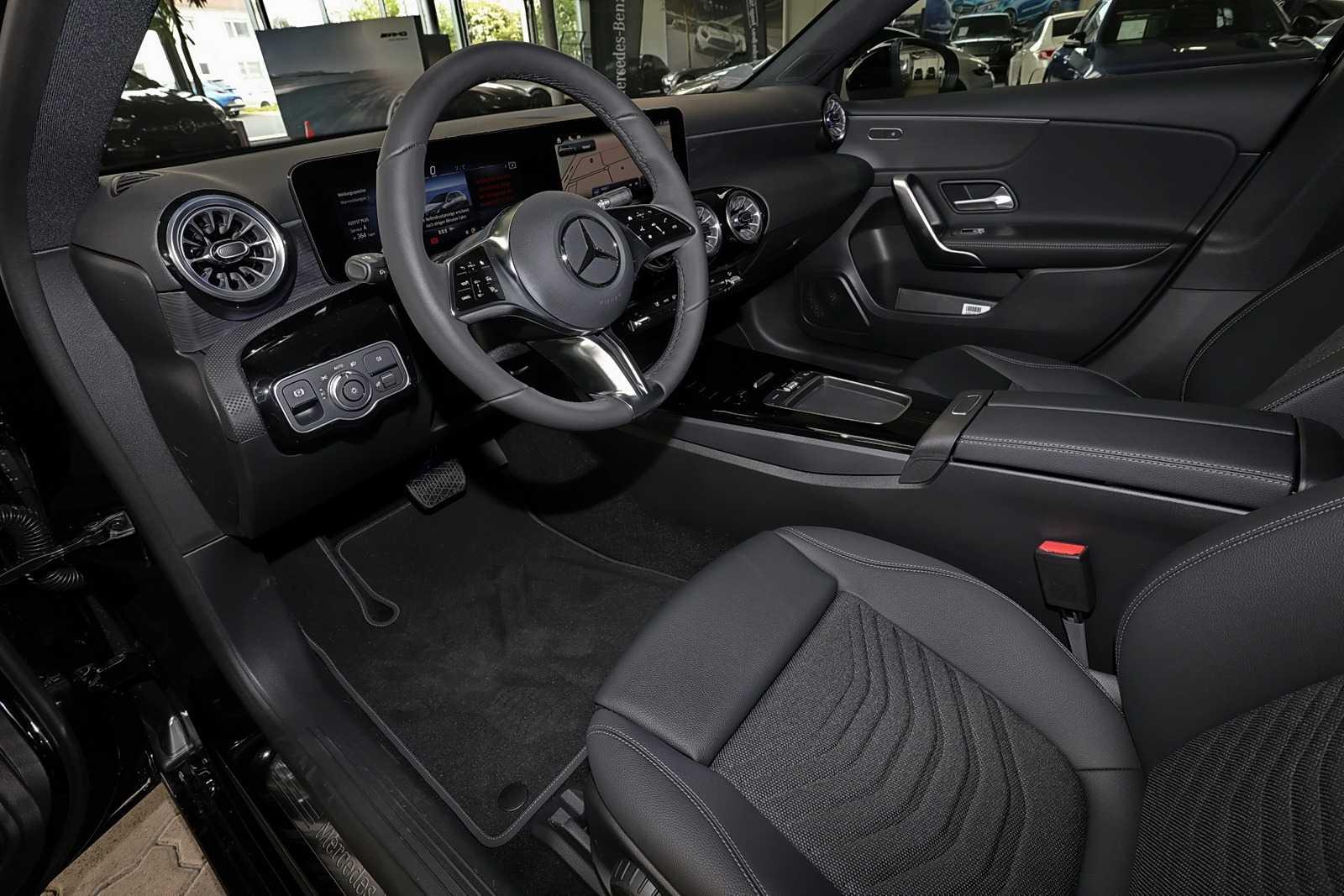 Mercedes-Benz A 200 Progressive