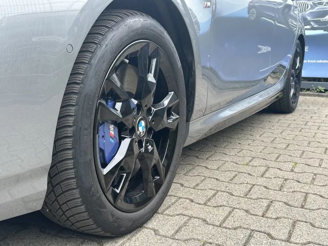 BMW 135 Sedan xDrive
