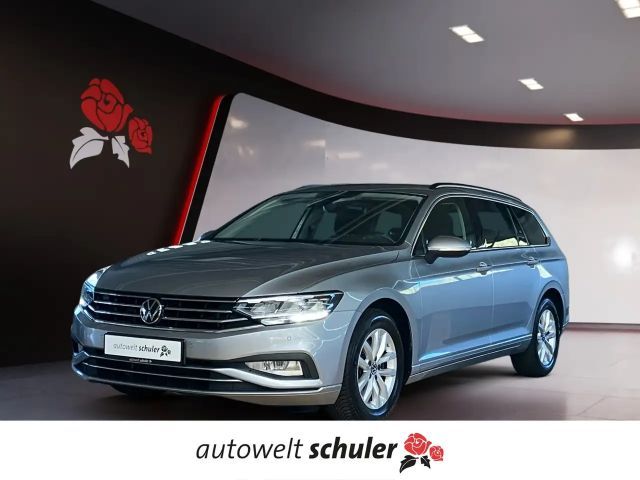 Volkswagen Passat 1.5 TSI Business DSG Variant