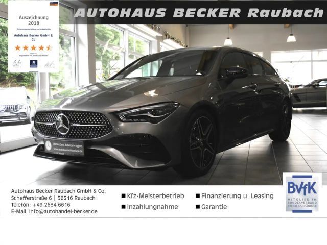 Mercedes-Benz CLA 200 AMG Line