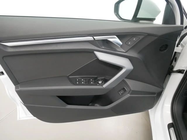 Audi A3 35 TFSI Sedan Sportback