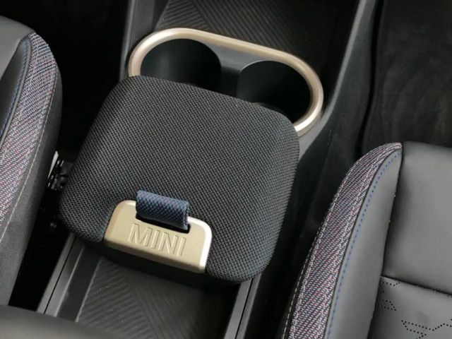 MINI Countryman E PANO | HUD | CAMERA  |